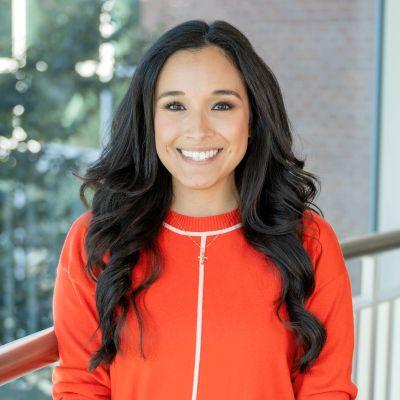 Portrait of Alysia Henderson