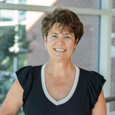 Portrait of Andrea Bussler