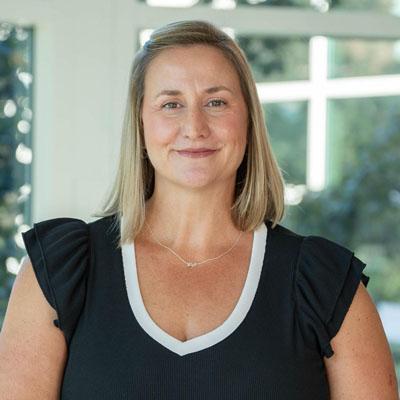 Portrait of Stephanie Draminski